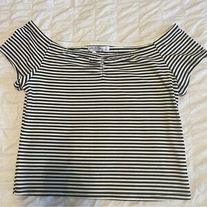 Arizona Jeans Co Off The Shoulder Crop Stripped Tshirt